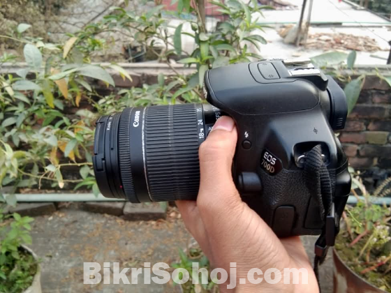 Canon 700d with 18-55 kit lens